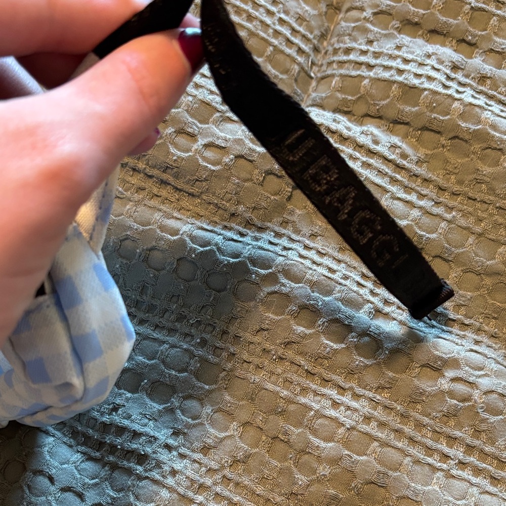 BAGGU Light Blue and White Checkered Fanny pack charm - Picture 3 of 6